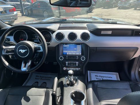 Used 2017 Ford Mustang GT Premium w/ Equipment Group 401A image 17