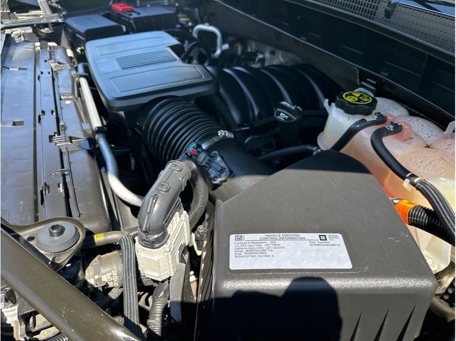 Used 2021 GMC Sierra 1500 AT4 w/ AT4 Value Package AWD/4WD image 32