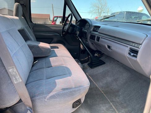 Used 1994 Ford F150 XL image 16