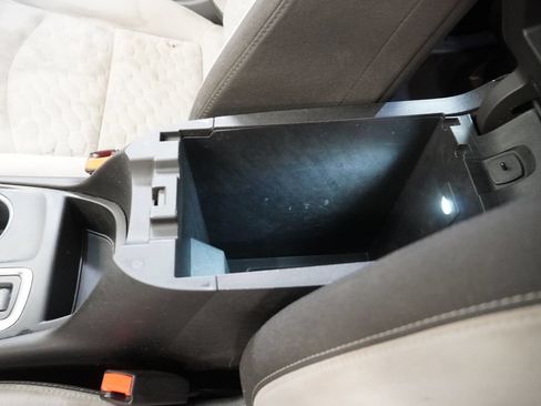 Used 2020 Chevrolet Equinox LS FWD image 24