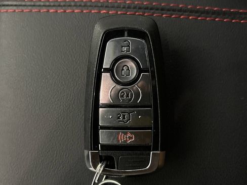 Used 2025 Ford Explorer ST AWD/4WD image 34