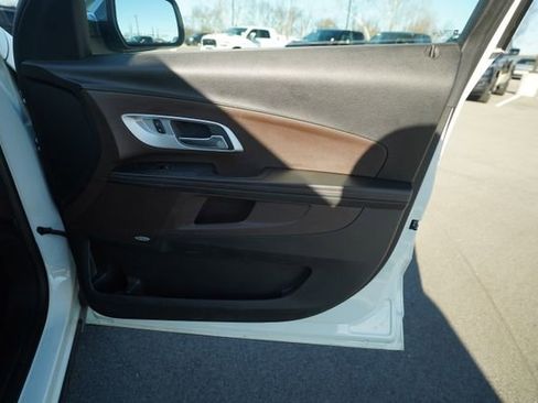 Used 2015 Chevrolet Equinox LTZ image 21