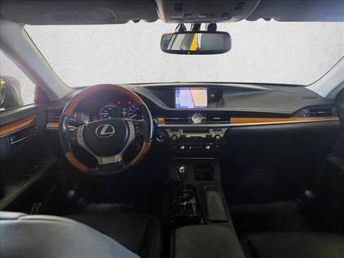Used 2013 Lexus ES 300h w/ Premium Pkg FWD image 16