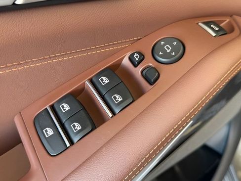 Certified 2023 BMW X5 sDrive40i w/ Executive Package image 16