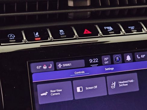 New 2025 Jeep Grand Cherokee L Laredo AWD/4WD image 19