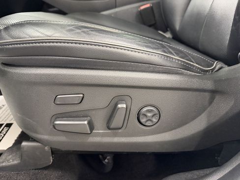 Used 2023 Hyundai Santa Fe Limited image 38