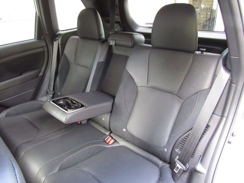 Used 2025 Subaru Forester Touring AWD/4WD image 16