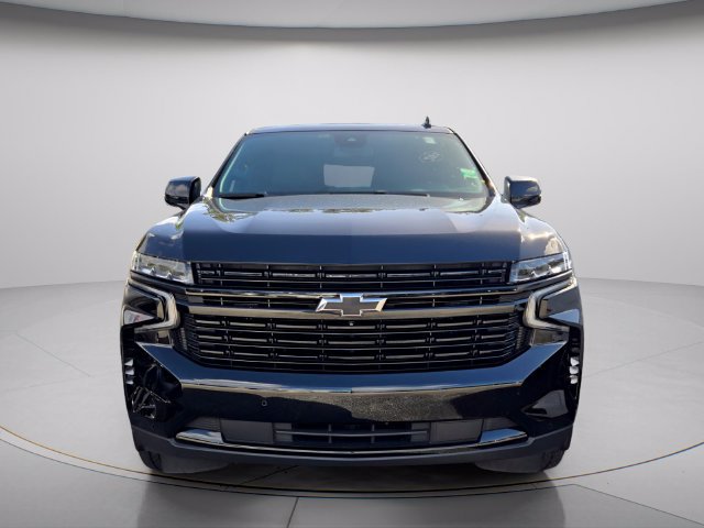 Used 2023 Chevrolet Tahoe RST w/ Luxury Package RWD image 3