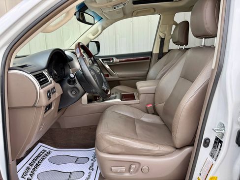 Used 2019 Lexus GX 460 Premium AWD/4WD image 31