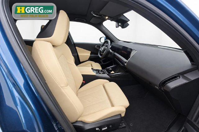 Used 2025 BMW X3 xDrive30i w/ Premium Package AWD/4WD image 11