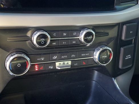 Used 2022 Ford F150 XLT w/ Equipment Group 302A High image 10