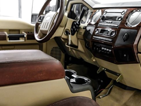 Used 2008 Ford F350 King Ranch image 23