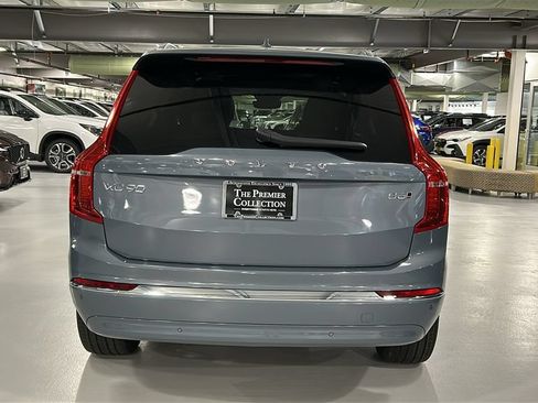 Certified 2023 Volvo XC90 B6 Plus AWD/4WD image 5