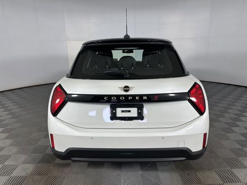 New 2026 MINI Cooper S image 19