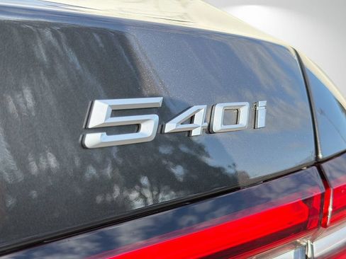 Used 2025 BMW 540i xDrive AWD/4WD image 11