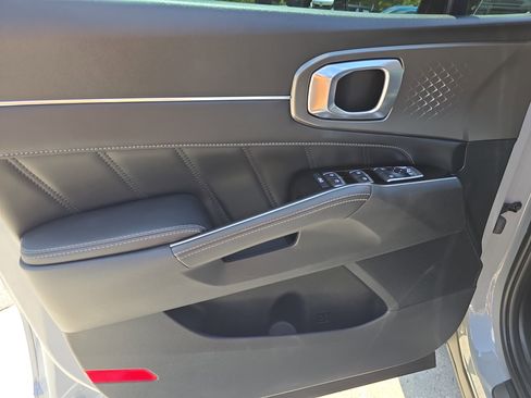 Certified 2022 Kia Sorento SX AWD/4WD image 19