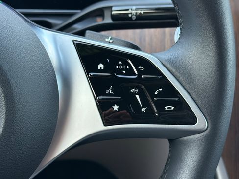 Certified 2025 Mercedes-Benz C 300 Sedan image 28