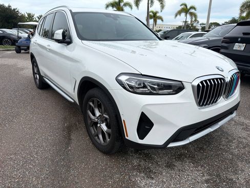 Used 2023 BMW X3 xDrive30i w/ Convenience Package AWD/4WD image 4