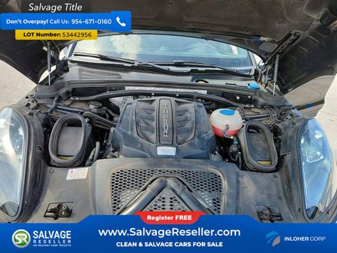 Used 2018 Porsche Macan S AWD/4WD image 16