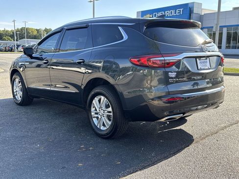 Used 2021 Buick Enclave Essence w/ Trailering Package, 5000 lbs. image 8