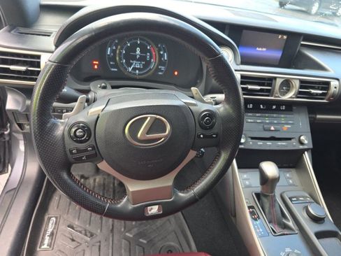 Used 2016 Lexus IS 200t w/ F Sport Package RWD image 7