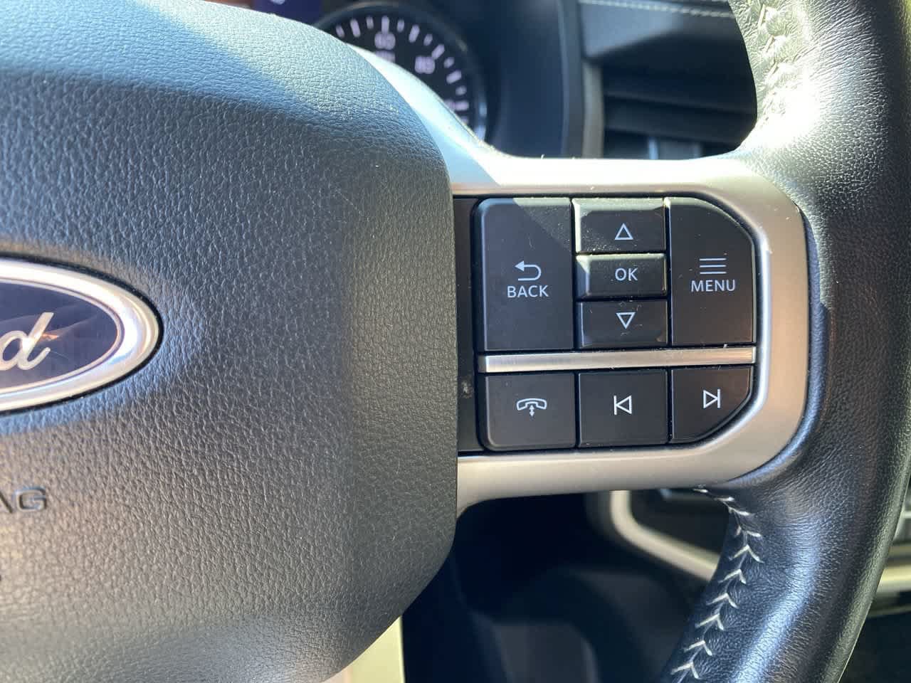 Used 2024 Ford Expedition XLT AWD/4WD image 20