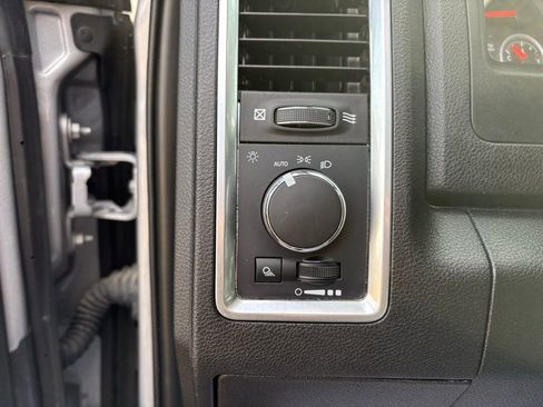 Used 2022 RAM 1500 Classic SLT w/ Protection Group image 19