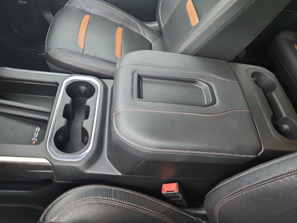 Used 2021 GMC Sierra 1500 AT4 w/ AT4 Preferred Package AWD/4WD image 32