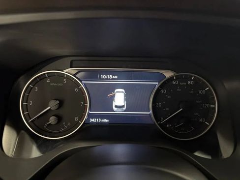Used 2023 Nissan Rogue SV FWD image 15