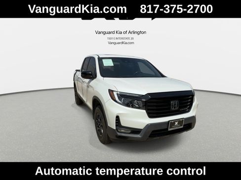 Used 2021 Honda Ridgeline Black Edition image 3