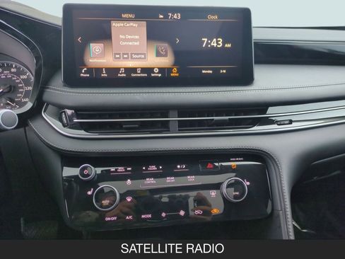 Certified 2024 INFINITI QX60 Pure image 17