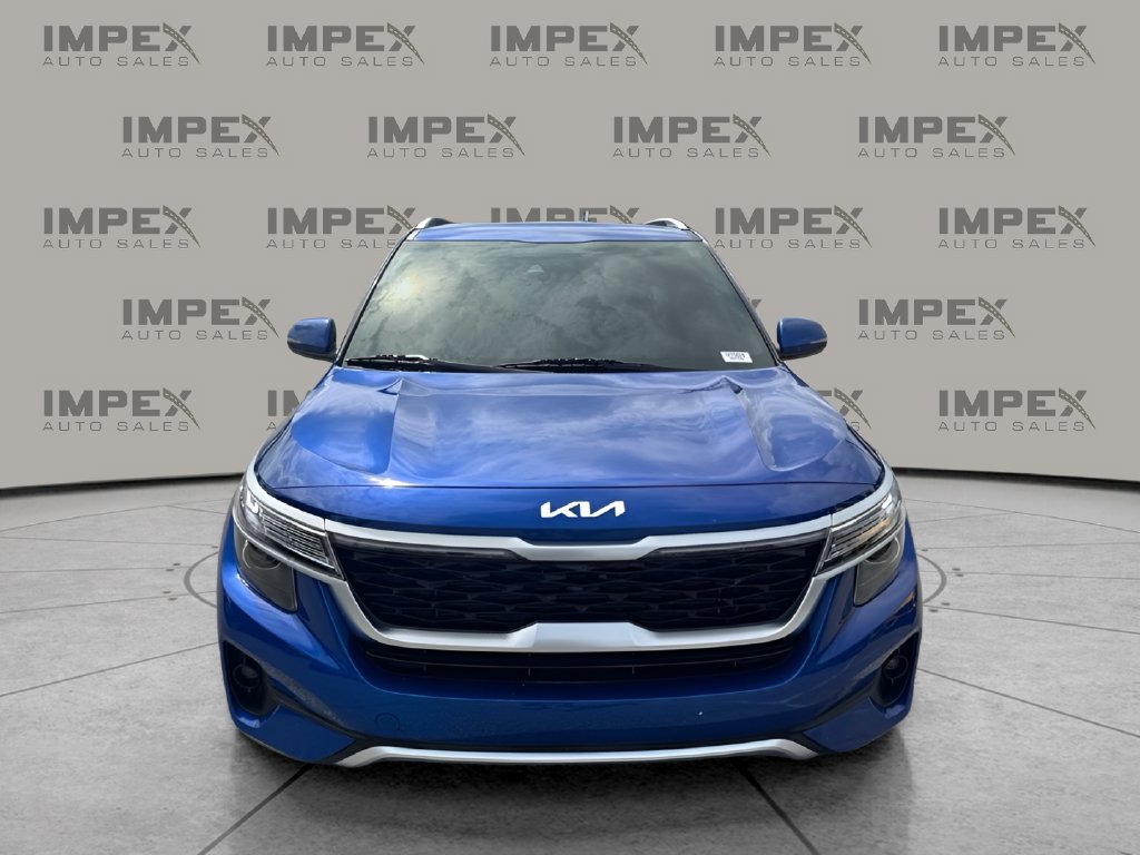 Used 2023 Kia Seltos S w/ Navigation Package FWD image 8