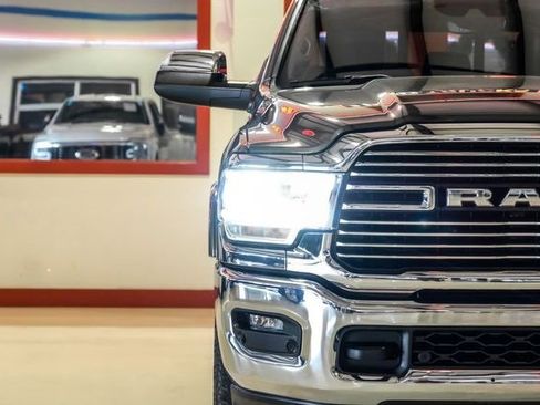 Used 2019 RAM 2500 Laramie image 46