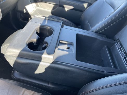 Used 2021 Ford F150 Lariat image 44