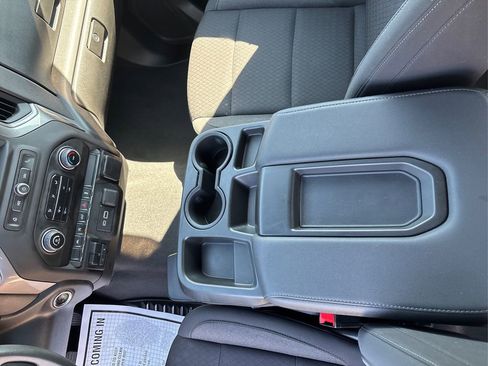 Used 2023 Chevrolet Silverado 1500 Custom image 21