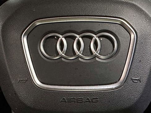 Used 2023 Audi Q5 2.0T Premium w/ Convenience Package AWD/4WD image 22
