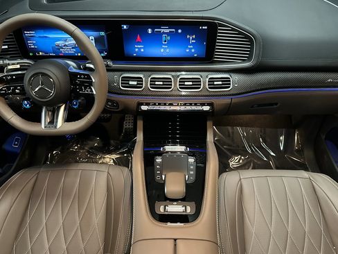 New 2025 Mercedes-Benz GLS 63 AMG 4MATIC image 14