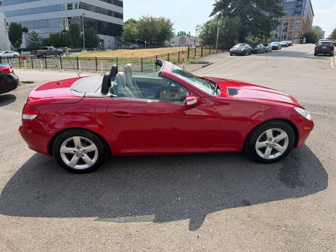Used 2008 Mercedes-Benz SLK 280 image 24