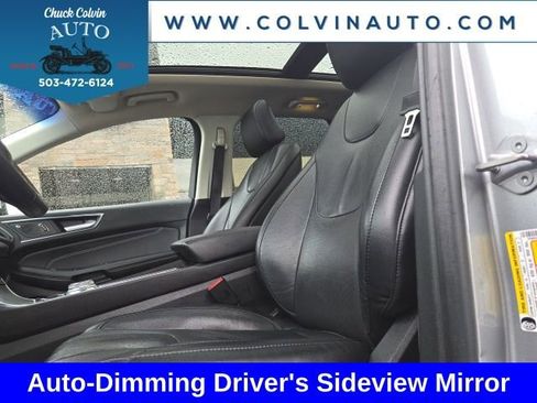 Used 2020 Ford Edge Titanium w/ Equipment Group 301A FWD image 9