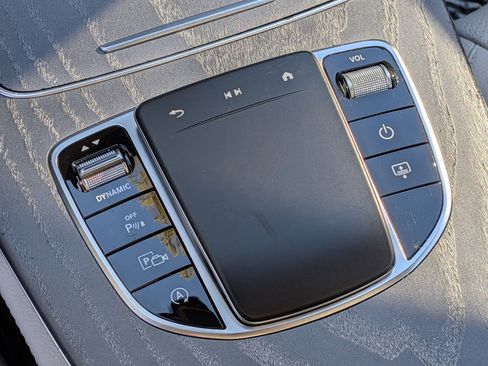 Used 2022 Mercedes-Benz E 350 4MATIC Sedan image 27