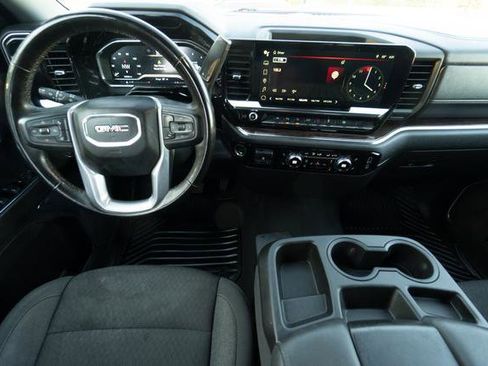 Used 2024 GMC Sierra 1500 SLE w/ Preferred Package image 15