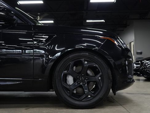 Used 2019 Land Rover Range Rover Sport HSE AWD/4WD image 39