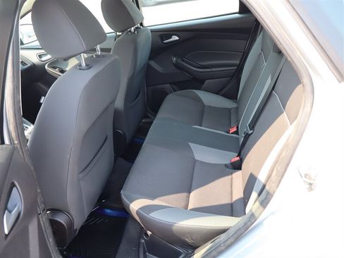Used 2013 Ford Focus SE FWD image 15