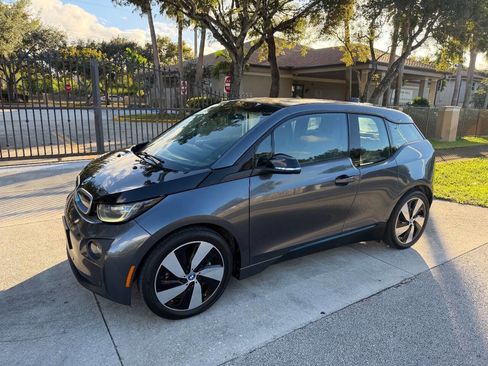 Used 2017 BMW i3 w/ Range Extender image 4