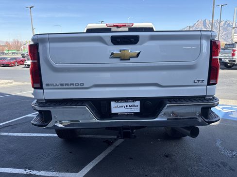 New 2026 Chevrolet Silverado 3500 LTZ w/ LTZ Plus Package image 4