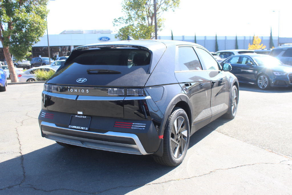 New 2026 Hyundai Ioniq 5 SEL RWD image 7