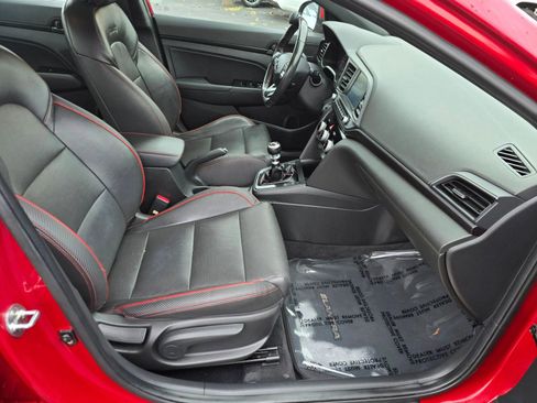 Used 2019 Hyundai Elantra Sport w/ Cargo Package image 11