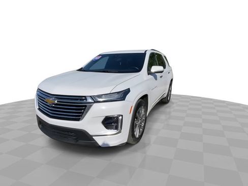 Used 2023 Chevrolet Traverse Premier w/ LPO, Floor Liner Package AWD/4WD image 6