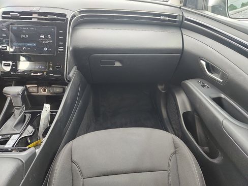 Certified 2024 Hyundai Tucson SEL AWD/4WD image 11