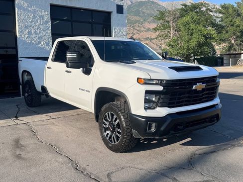 Used 2024 Chevrolet Silverado 2500 W/T w/ WT Fleet Convenience Package AWD/4WD image 4